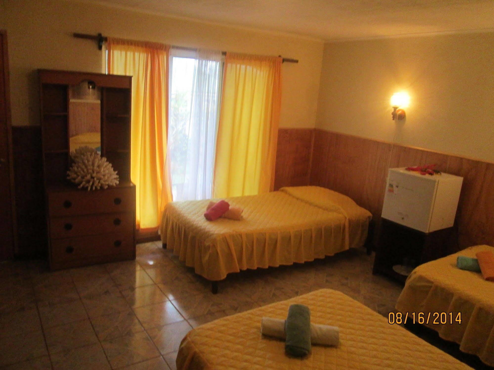 Hotel Orongo Анґа-Роа Екстер'єр фото